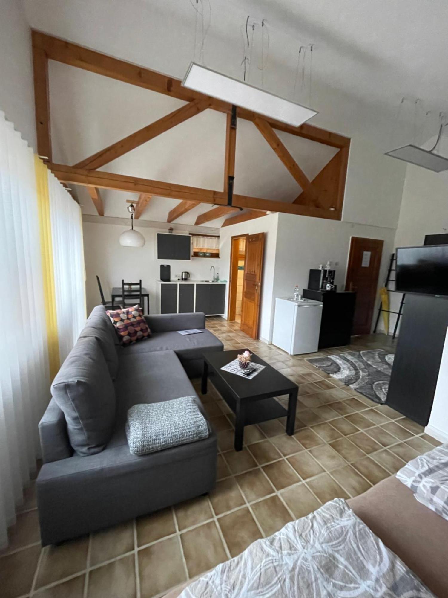 Zimmer In Lautrach Екстер'єр фото